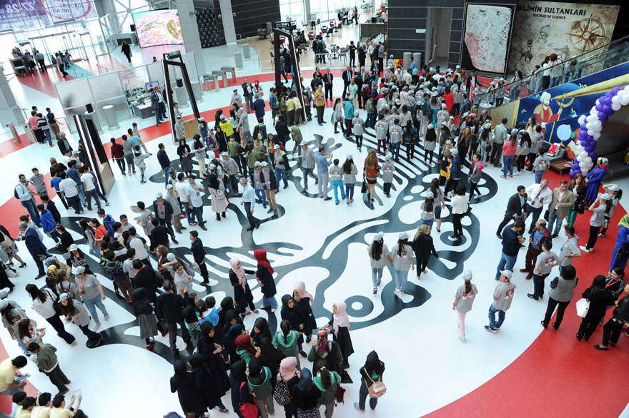  Konya Bilim Festivali Meraklılarına Kapılarını Açtı